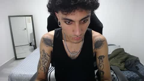 Plux online show from 04-10-26, 05:56