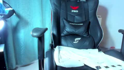 PRESSURE online show from 03-05-26, 09:05