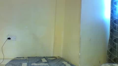 Prettie diva online show from 12-20-25, 12:34