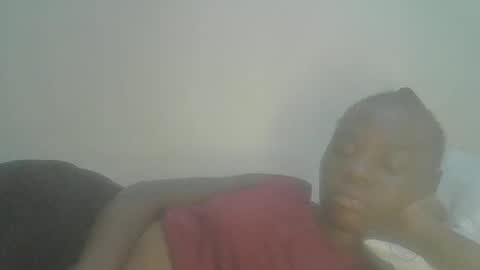 Snapshot of prettiest_doll chatting on 12-05-25, 06:48 prettiest_doll online show from 12-05-25, 06:48