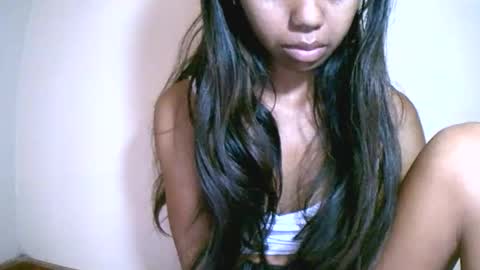 prettiethalia online show from 03-10-26, 10:20