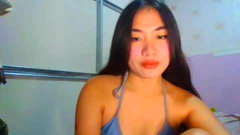 Snapshot of pretty_am chatting on 05-16-26, 04:50 pretty_am online show from 05-16-26, 04:50