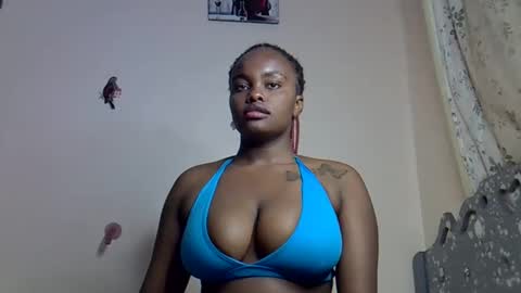 pretty_daina3 online show from 03-24-26, 09:42