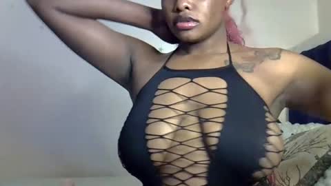 pretty_daina3 online show from 07-26-26, 03:19