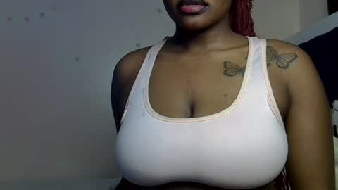 pretty_daina3 online show from 08-03-26, 09:04