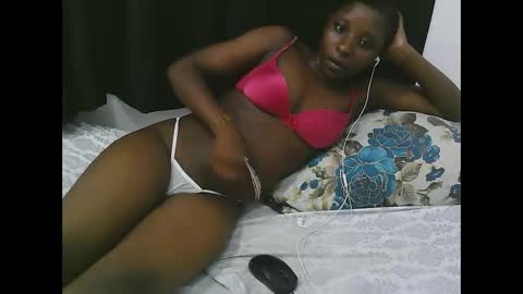 pretty online show from 04-23-26, 01:13