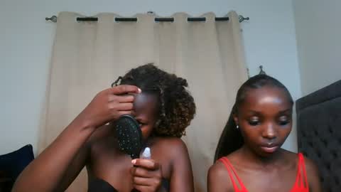 pretty_empress online show from 08-05-26, 07:17