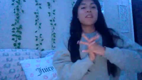 Snapshot of pretty_girl828687 chatting on 10-20-25, 04:13 pretty_girl828687 online show from 10-20-25, 04:13