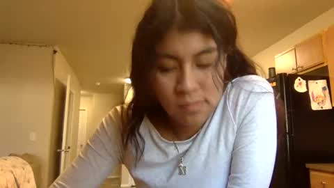 pretty_girl828687 online show from 11-30-25, 08:57