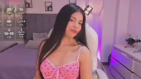 pretty online show from 07-05-26, 03:02