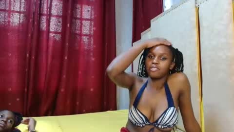 Pretty online show from 03-05-26, 04:08