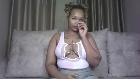 Tracy online show from 12-22-25, 12:18