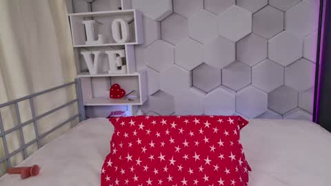 Snapshot of pretty_marta chatting on 02-01-25, 08:08 Pretty Marta online show from 02-01-25, 08:08