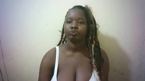 Snapshot of pretty_milan chatting on 07-16-26, 09:48 pretty_milan online show from 07-16-26, 09:48