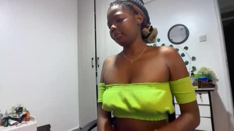 Pretty peaches online show from 02-14-26, 10:39