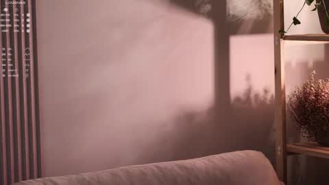 Elina online show from 10-28-25, 09:13