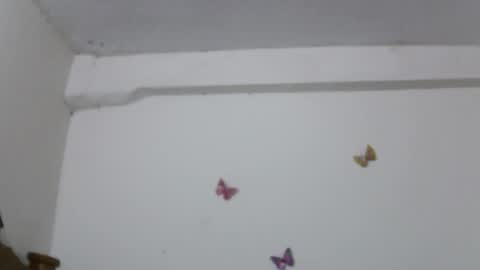 Snapshot of pretty_rose_ chatting on 03-15-26, 06:30 Rose online show from 03-15-26, 06:30