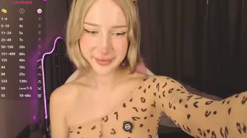 pretty smile baby online show from 06-26-26, 07:07