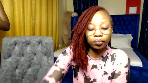 Snapshot of pretty_soniah chatting on 06-21-26, 01:03 soniah online show from 06-21-26, 01:03
