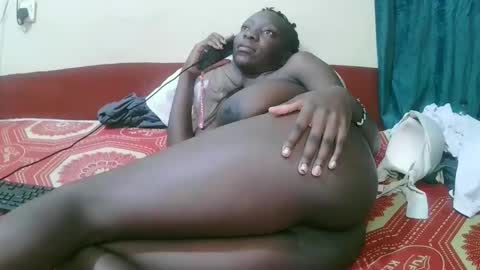 Snapshot of pretty_tiffany1 chatting on 12-03-25, 06:32 pretty_tiffany1 online show from 12-03-25, 06:32