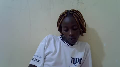 Vee online show from 02-17-26, 06:03