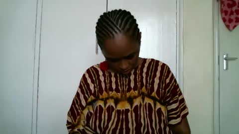 Snapshot of pretty_zii chatting on 10-07-25, 10:34 zii online show from 10-07-25, 10:34
