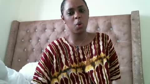 zii online show from 10-25-25, 11:51