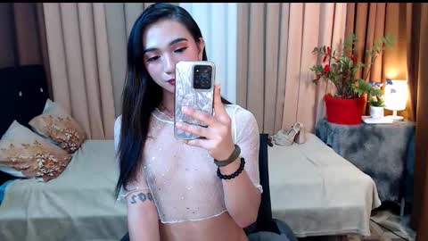 prettyakhira online show from 01-29-25, 07:53