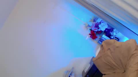 Snapshot of prettybadbitch28 chatting on 05-29-26, 02:04 prettybadbitch28 online show from 05-29-26, 02:04