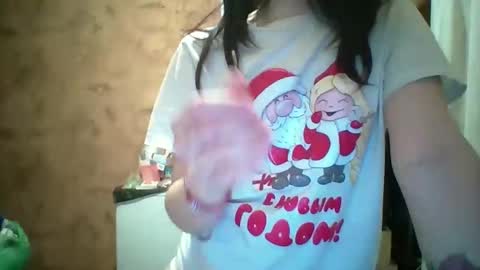 Bella online show from 04-13-26, 08:03