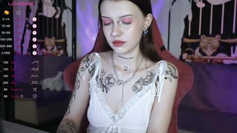 Violet online show from 12-13-24, 09:57