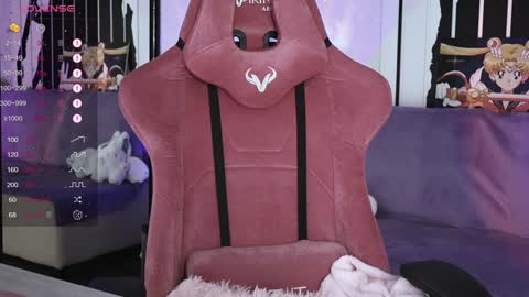 Violet online show from 12-14-24, 11:39