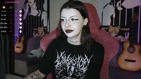 Violet online show from 12-21-24, 09:23