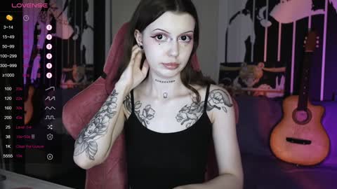 Violet online show from 12-29-24, 11:29