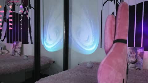 Violet online show from 02-16-25, 01:36