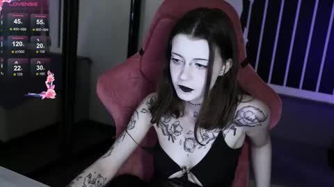 Violet online show from 10-13-25, 08:53