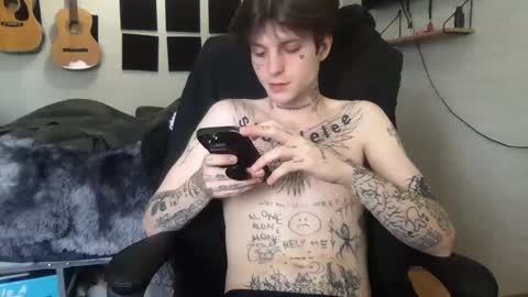 pretty boy online show from 12-07-24, 08:38