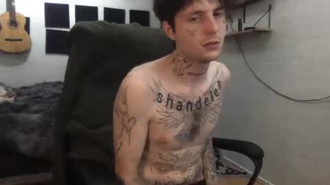 pretty boy online show from 12-10-24, 06:44