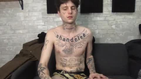 pretty boy online show from 01-27-25, 05:58