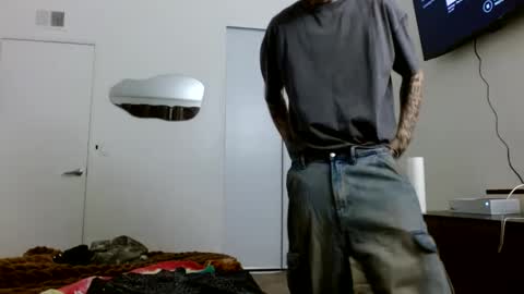 pretty boy online show from 09-27-25, 04:50