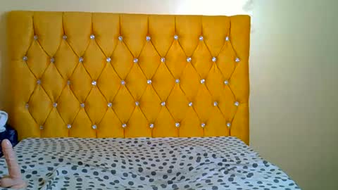 Snapshot of prettycandy0 chatting on 09-23-25, 06:44 prettycandy0 online show from 09-23-25, 06:44