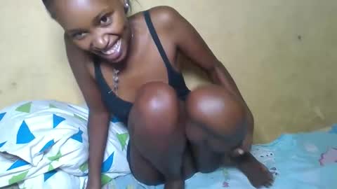 prettycarl_2 online show from 04-14-26, 03:01