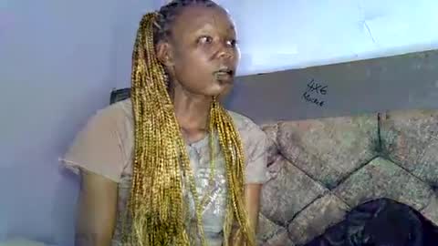 Snapshot of prettycoco_ chatting on 07-29-26, 05:22 coco online show from 07-29-26, 05:22
