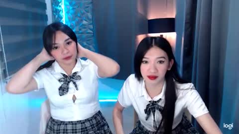 Snapshot of prettycumnotes69 chatting on 12-21-24, 01:21 ASHLEY online show from 12-21-24, 01:21