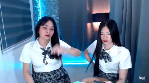 Snapshot of prettycumnotes69 chatting on 12-21-24, 07:27 ASHLEY online show from 12-21-24, 07:27