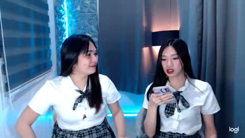 Snapshot of prettycumnotes69 chatting on 12-22-24, 06:15 ASHLEY online show from 12-22-24, 06:15