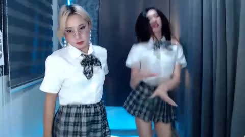 Snapshot of prettycumnotes69 chatting on 01-17-25, 06:26 ASHLEY online show from 01-17-25, 06:26