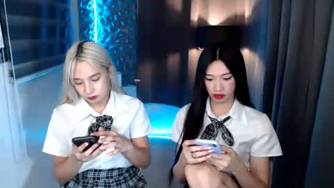 Snapshot of prettycumnotes69 chatting on 02-16-25, 05:26 ASHLEY online show from 02-16-25, 05:26