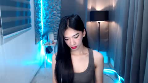 Snapshot of prettycumnotes69 chatting on 02-23-25, 06:07 ASHLEY online show from 02-23-25, 06:07