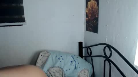 Snapshot of prettycumnotes69 chatting on 11-15-25, 01:47 ASHLEY online show from 11-15-25, 01:47